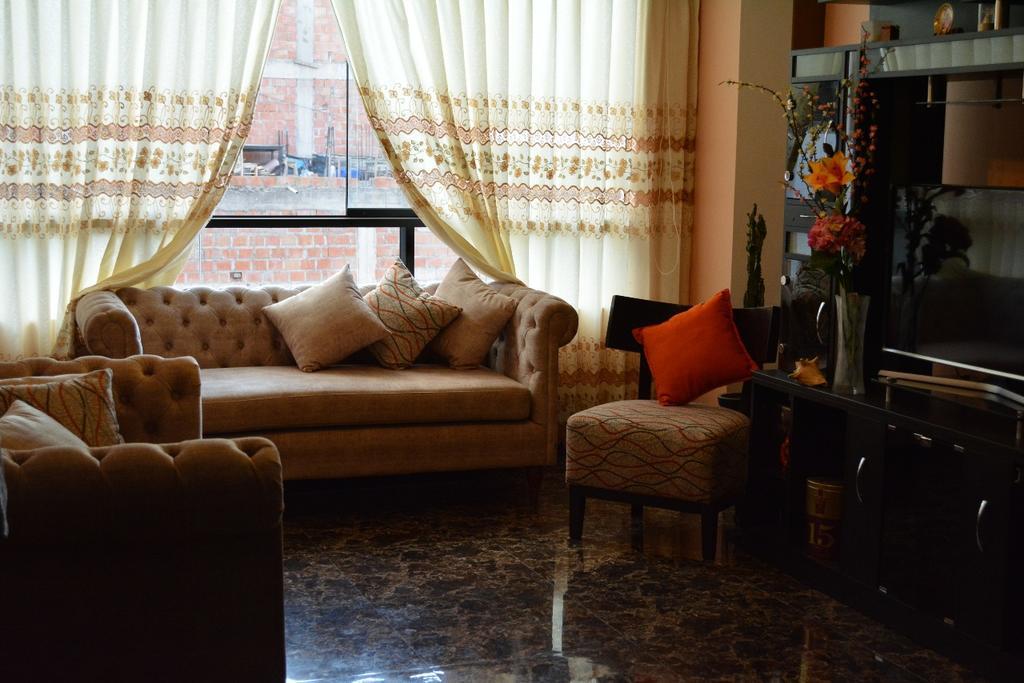 Comodo Y Seguro Homestay Куско Екстериор снимка
